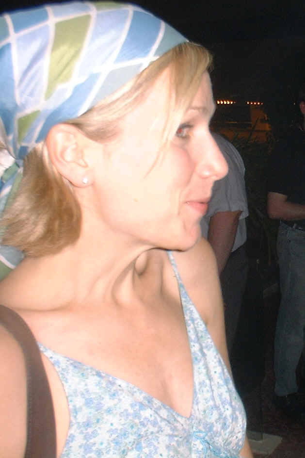 Patricia Zentilli at the Lexx Invasion of Dragon con 2004