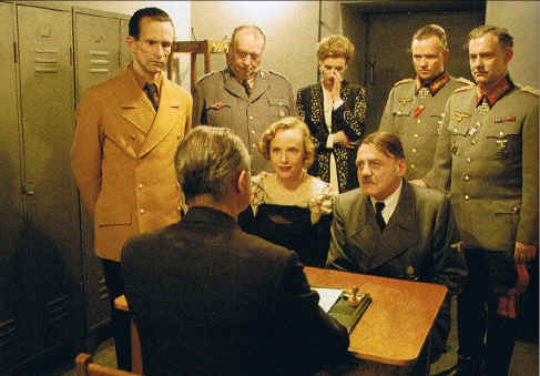  Rolf Kanies plays General Krebs "Der Untergang"("The Downfall") 